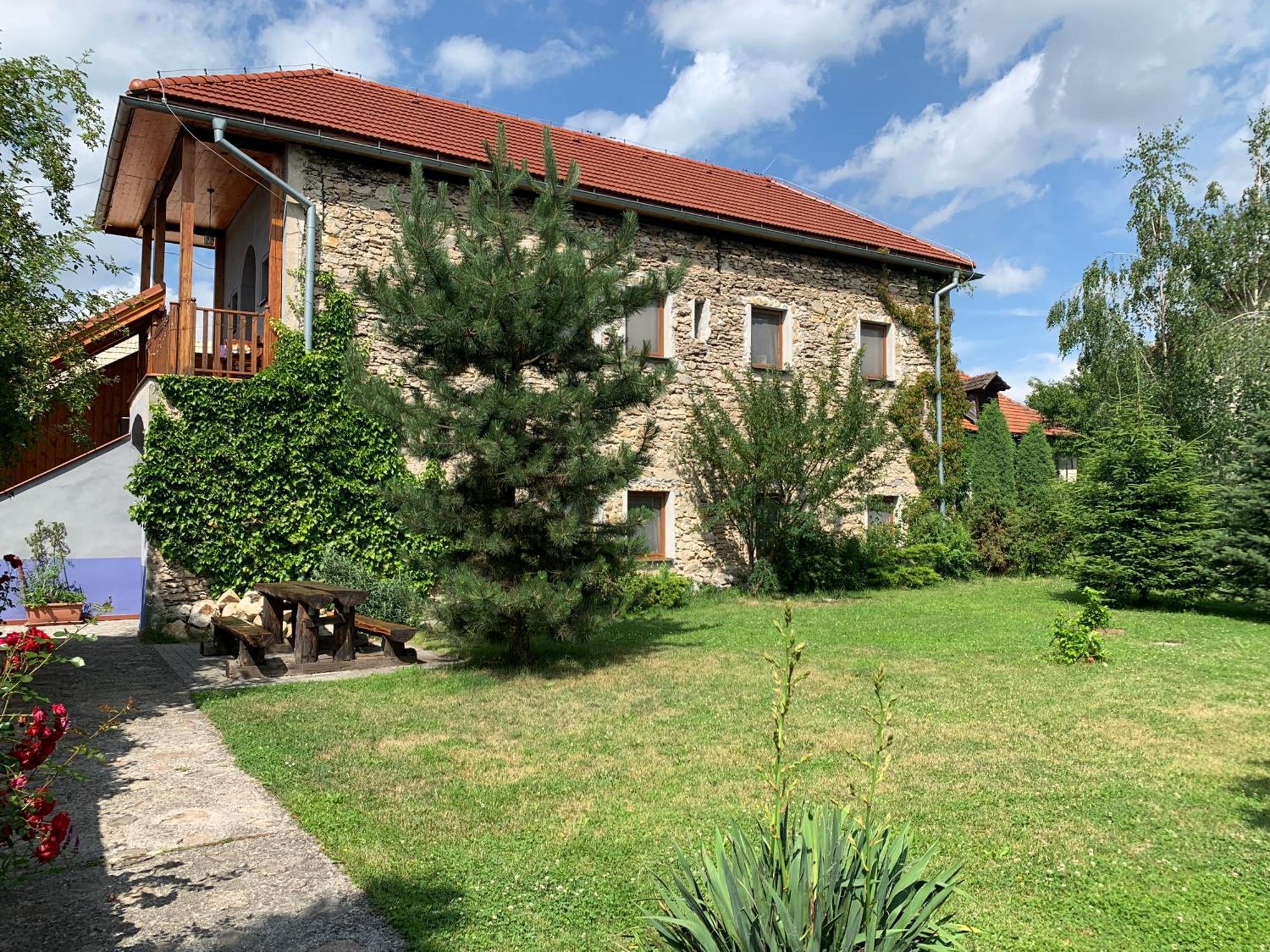Villa Lypche Бешеньова Екстер'єр фото